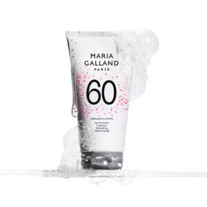 60-refreshing-cleansing-gel-limed-still.jpg